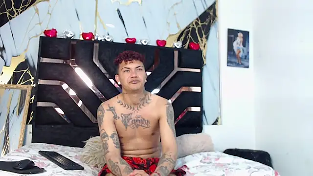 Chatroom XXX en direct de Skyandsormot_CS