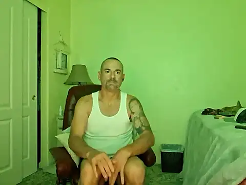 צ'אט XXX בשידור חי של MISTERSDRIP