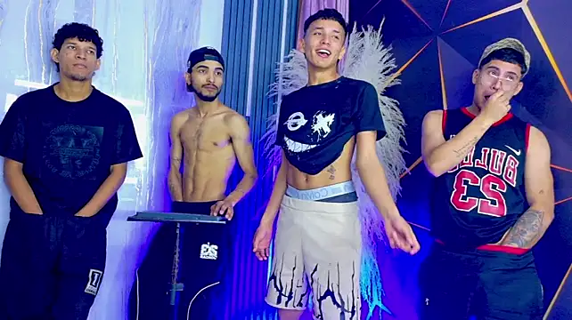 دردشة Boy_Rock_xx الجنسية المباشرة