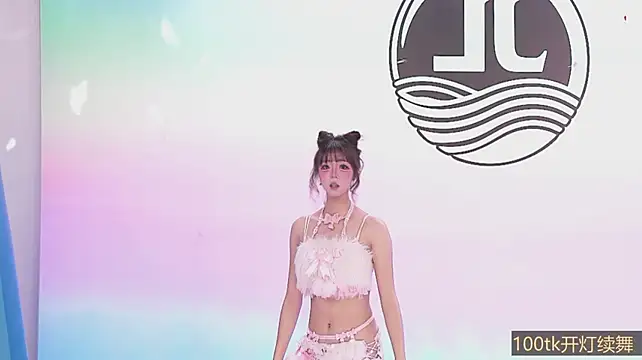 Sw-001 라이브 XXX 채팅