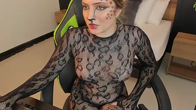 lili_rosie_: онлайн-секс-чат