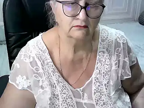 LolkaAlyss XXX чат на живо