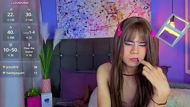 Chatroom XXX en direct de emma_cut3_