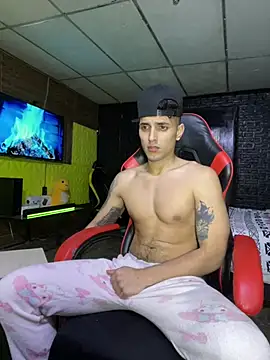 Chat XXX ao vivo de AlessandroAGT