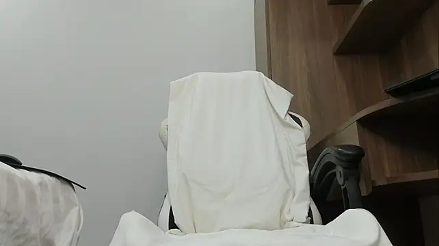 Dascus 现场XXX聊天