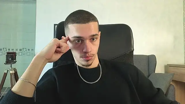 Živý XXX chat KaydenDrew