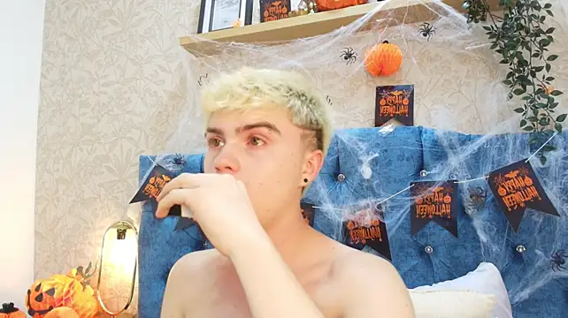 Ian_Stone élő XXX-chatje