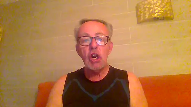 tuggy59 live XXX chat