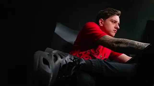 Chat XXX ao vivo de FelixStarkk