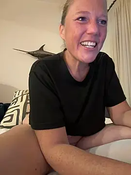 Czat XXX na żywo – MoniqueLaFee