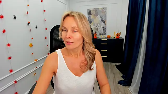 Chat XXX en directo de Sinty_Devis