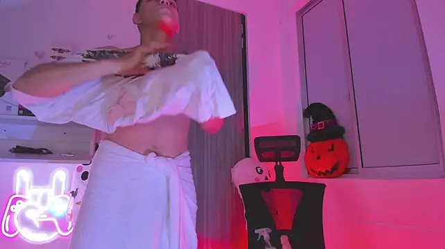 ethanxx18 Live XXX Chat