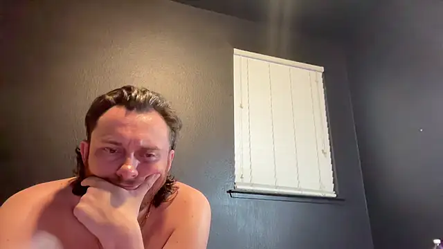 hungandcloudy – Naživo XXX chat