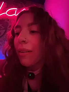 Chat XXX en directo de Lolya_