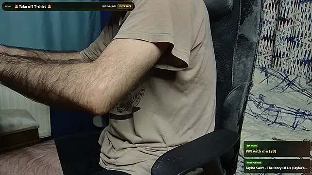 צ'אט XXX בשידור חי של hairybearcb