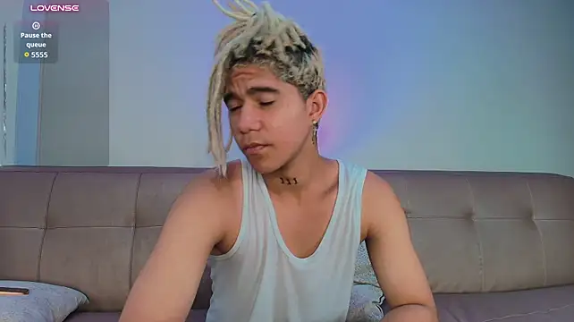 AlanAndAxel Live XXX Chat