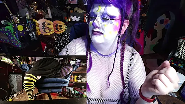 Sinstresshemlock's Live XXX Chat
