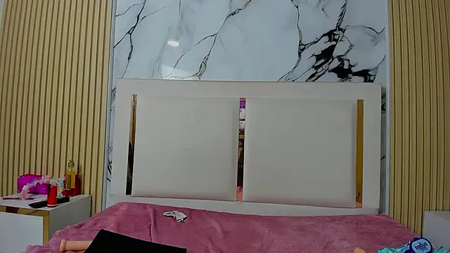 Онлайн чат XXX Mila_Saint