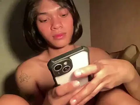 Czat XXX na żywo – Oneofakind_TinaJ