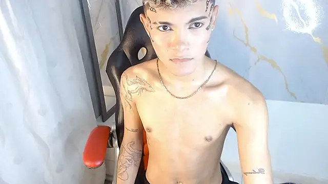 NaimVoss Live XXX Chat