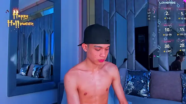 Sebax_Young 即時 XXX 聊天