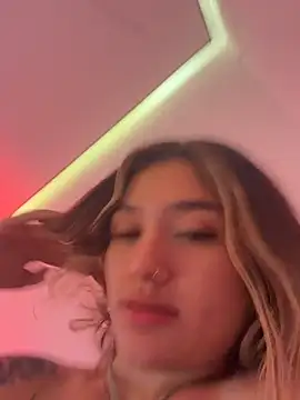 Ariannaa_1 Adlı Modelin Canlı XXX Sohbeti