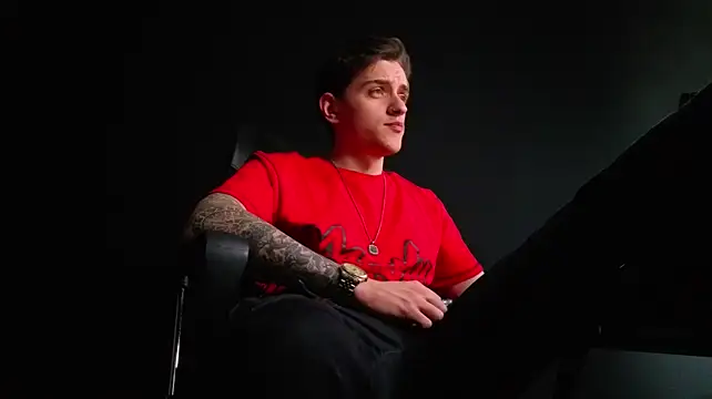 FelixStarkk élő XXX-chatje