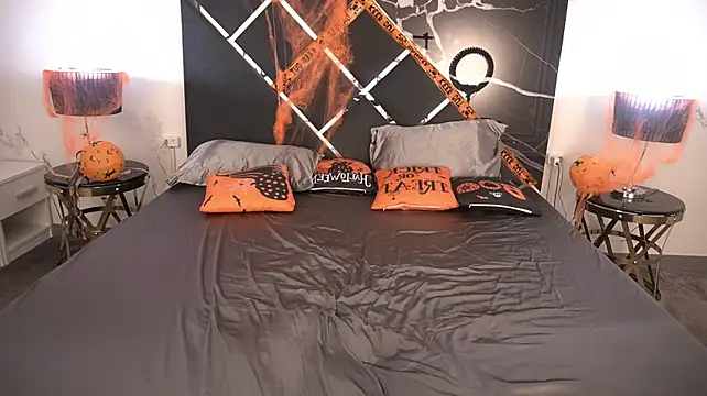 Chat XXX en directo de MagicPeachh_