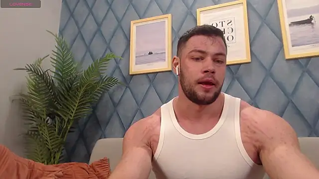 RyannWestn Live XXX chat