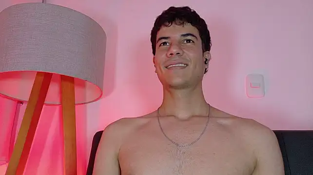 Derek_stud_ élő XXX-chatje