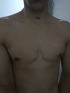 Cris-h Live XXX-Chat