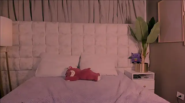 XXX chat uživo modela Lea_velle