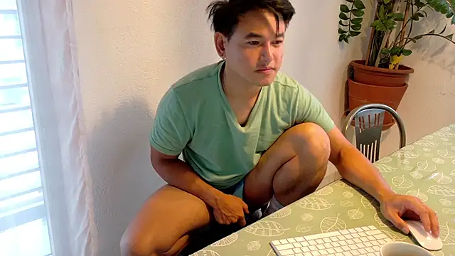 AsianBoy_Sunny: онлайн-секс-чат