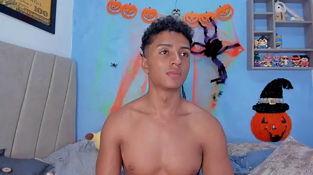 MagnusKing_ Live XXX-Chat