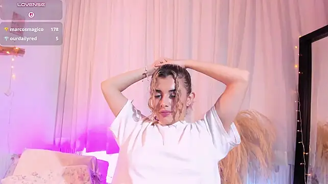 Živý XXX chat ScarlettBlair1