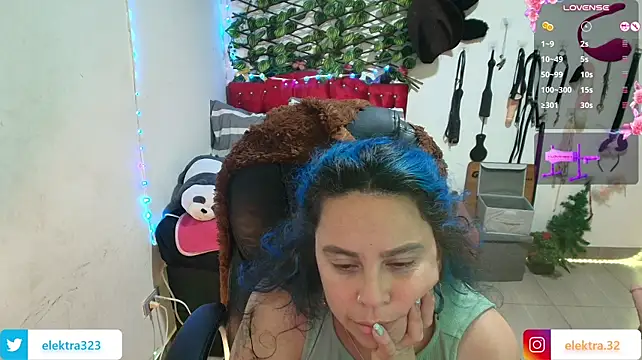 elektra_32 Live XXX Chat