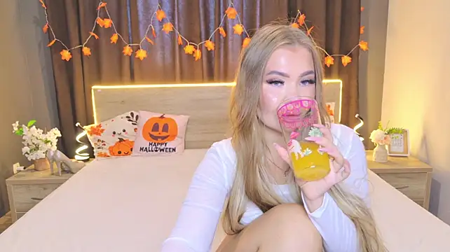 Онлайн чат XXX StacyYellig