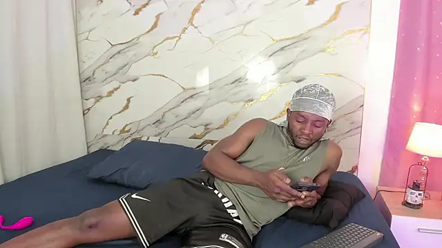 Chat XXX en directo de kaleb_violeta00