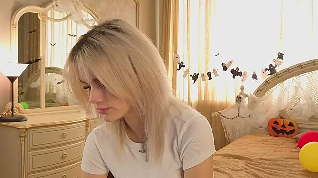 Chatroom XXX en direct de MercedezTimbs