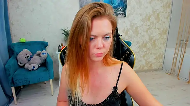 Strawberrye Chat XXX in diretta
