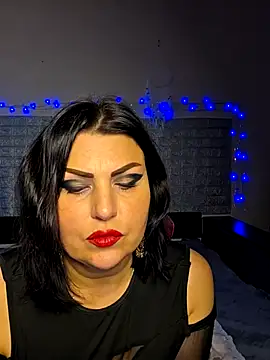 kataleya94 Adlı Modelin Canlı XXX Sohbeti