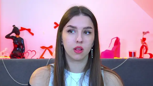 צ'אט XXX בשידור חי של AliceAtkins