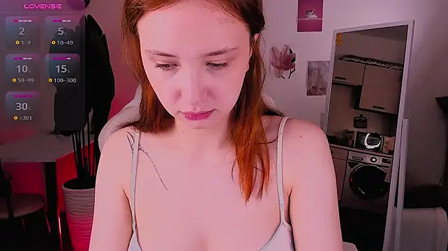 LittlePeach007 Live XXX-Chat