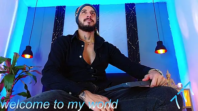 XXX chat uživo modela Erick_Wall