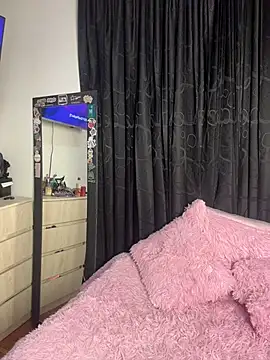 Red_Bunny_v's Live XXX Chat