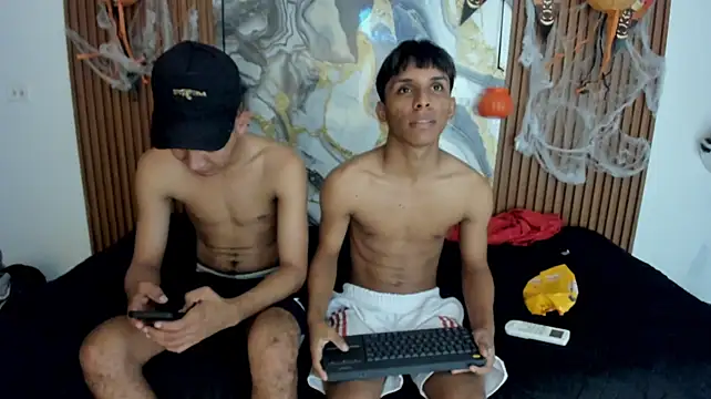 Czat XXX na żywo – tyler_twink_boy