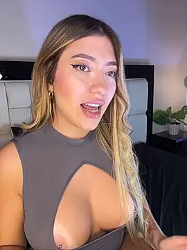 Amara_Sutton – Naživo XXX chat