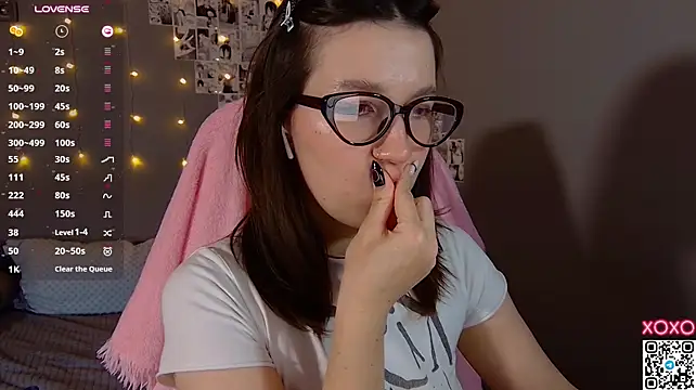 Pokazy przed kamerką – Cutie_Vicky