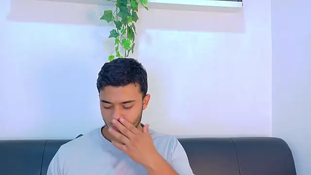 TylerWest_ Live XXX-Chat