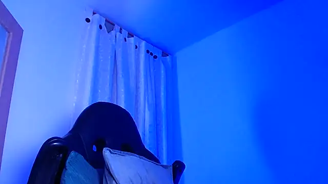 XXX chat uživo modela Dam96_